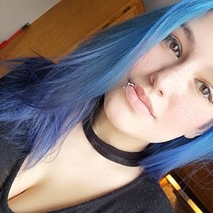 Meet your Posher, Vanechat